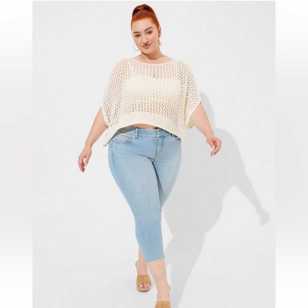NWT~ Torrid Open Stitch Pullover Oversized Cropped Sweater Cream White - Picture 2 of 9